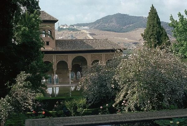 Partal at Alhambra, 14th century