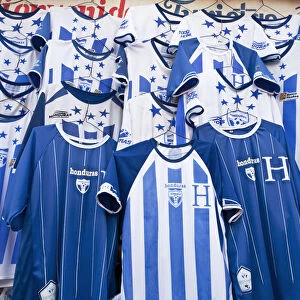 Honduras, La Ceiba, Hondusas football shirts