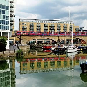 Limehouse Basin and the DLR