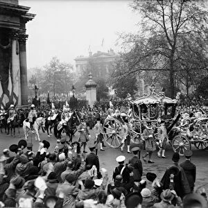 Coronation of King George VI. The golden state coach containing King George VI
