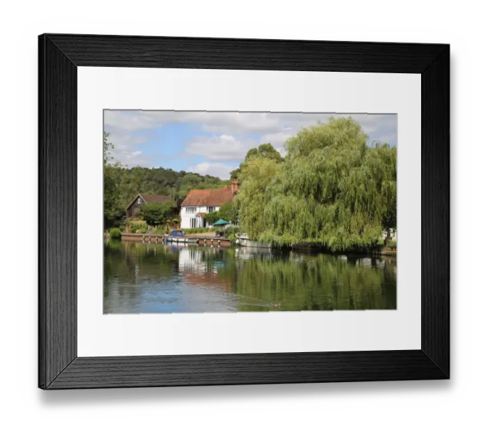 Framed Print : Country cottage River Thames Hambledon UK Framed Print : Country cottage River Thames Hambledon UK