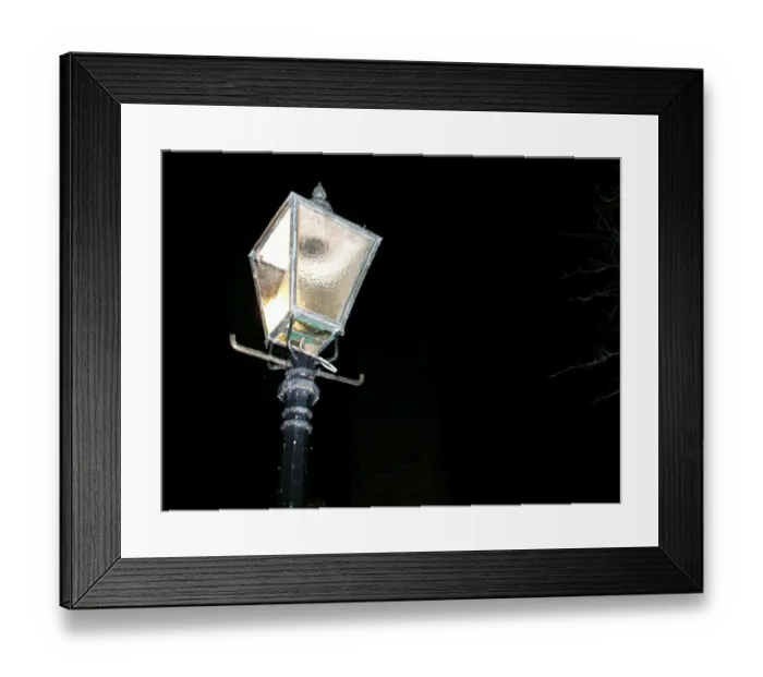 Framed Print : Lamp post at St Mary church, Bishops Lydeard, Somerset
