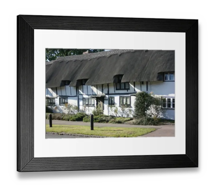 Framed Print : Anne Boleyns cottages at Wendover Framed Print : Anne Boleyns cottages at Wendover