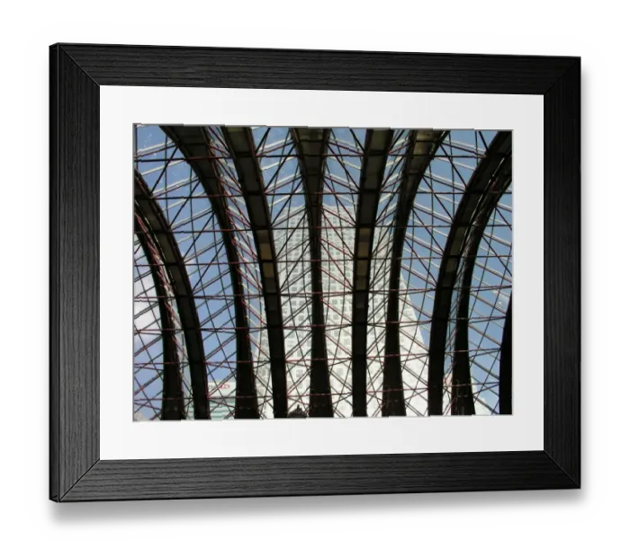 Framed Print : Canary Wharf, London