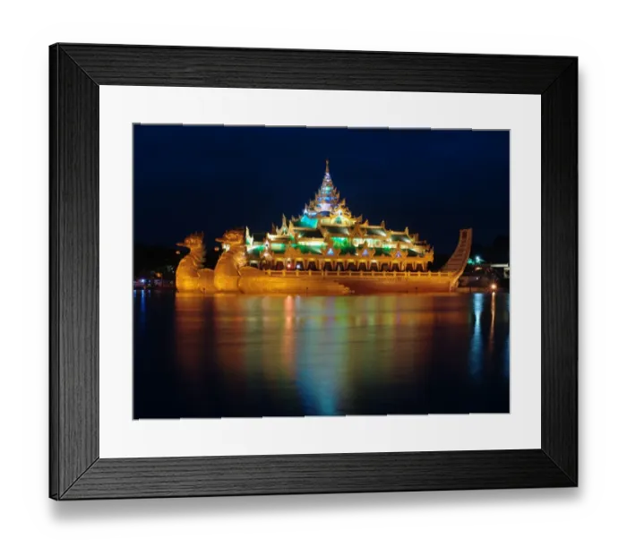 Framed Print : Karaweik Palace, Yangon, Burma, Myanmar Framed Print : Karaweik Palace, Yangon, Burma, Myanmar