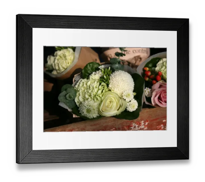 Framed Print : Bouquet of flowers Framed Print : Bouquet of flowers