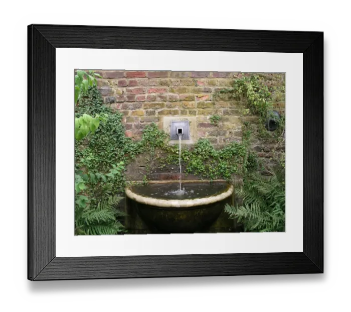 Framed Print : Water fountain