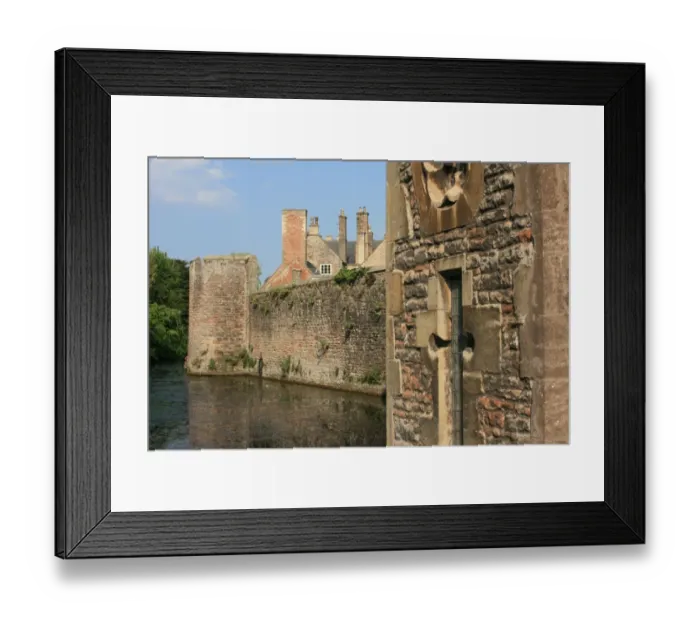 Framed Print : Bishops Palace, Wells Cathedral, Wells, Somerset, UK