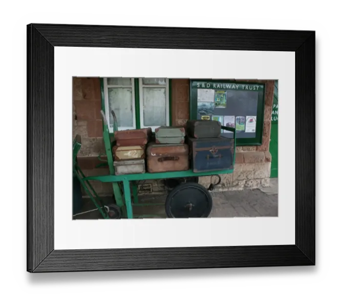 Framed Print : Lugguage at Washford station, Somerset, UK Framed Print : Lugguage at Washford station, Somerset, UK