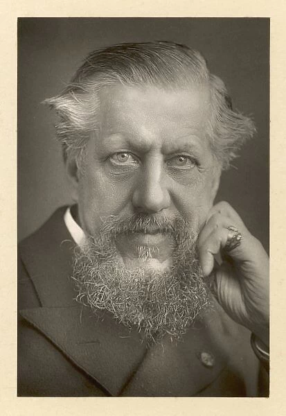 Sir Edwin Arnold (Photo)