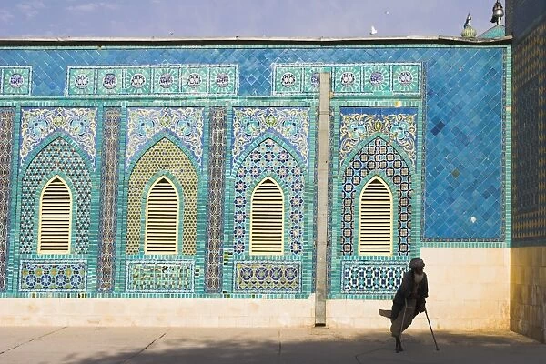 Amputee outside the Shrine of Hazrat Ali, who was assassinated in 661, Mazar-I-Sharif