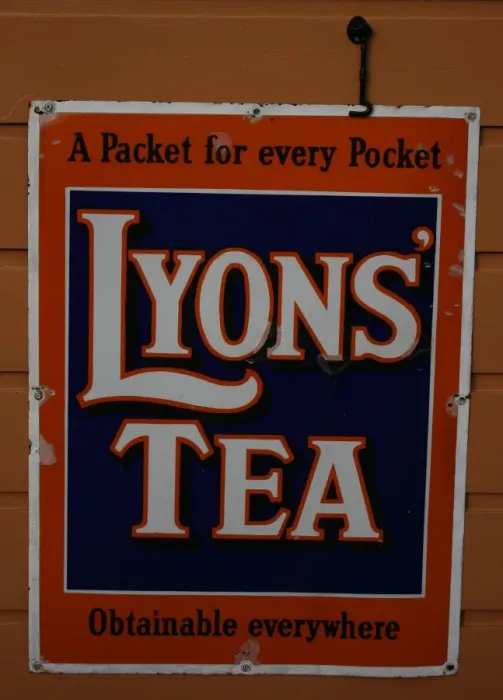 Framed Print : Lyons Tea vintage advertising poster Framed Print : Lyons Tea vintage advertising poster