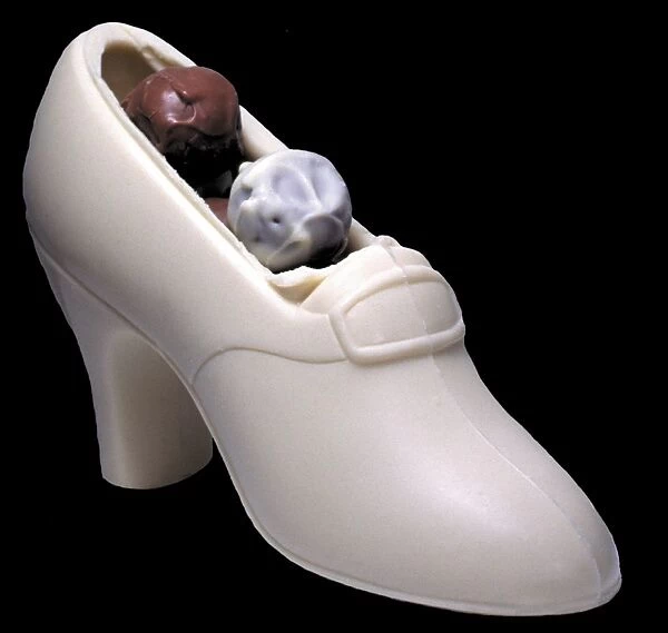 White chocolate shoe with truffles