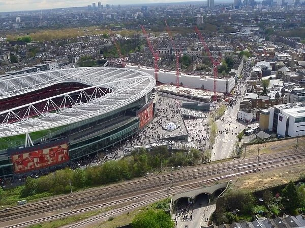 Arsenal vs. Chelsea Showdown at Emirates Stadium