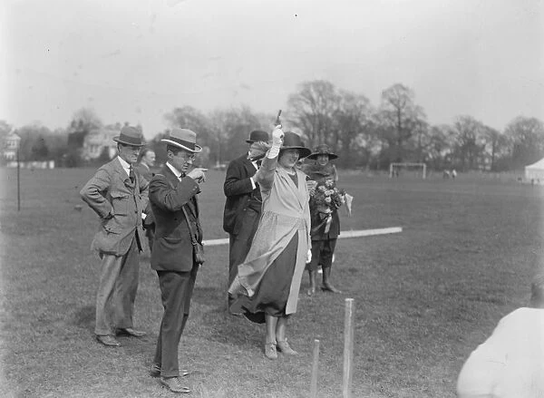 Lady Margaret Lindsay opens new sports ground for office of works employees. Lady