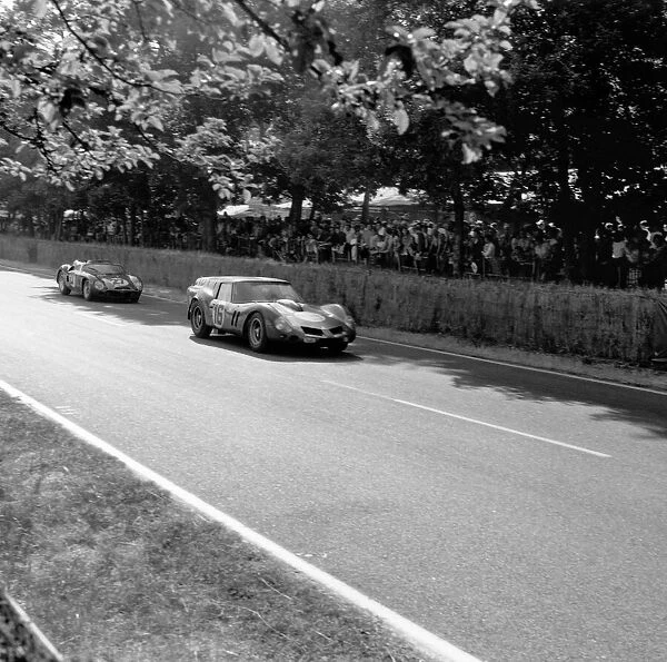 1962 Le Mans 24 Hours: Carlo Abate  /  Colin Davis, retired, leads Giancarlo Baghetti  /  Ludovico Scarfiotti, retired, action