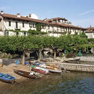 Boats on the waterfront at Isola Pescatori on Lake Maggiore