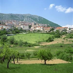 Fields below the town of Ortona dei Marsi in Abruzzo