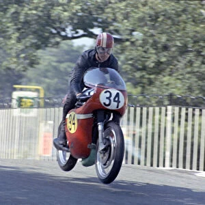Neil Barry (Norton) 1971 Senior Manx Grand Prix
