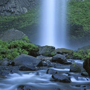 USA, Oregon, Columbia Gorge, Latourell Falls, Guy W. Talbot State Park