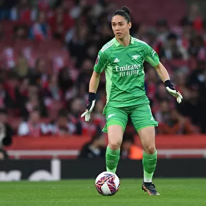 Arsenal Women vs. Tottenham Hotspur: FA WSL Clash at Emirates Stadium (2021-22)