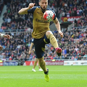 Olivier Giroud in Action: Sunderland vs Arsenal (Premier League 2015-16)