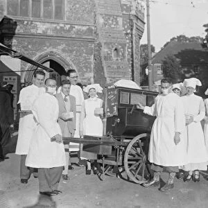 The Dartford Carnival. The barrel organ by Lullingstone hospital