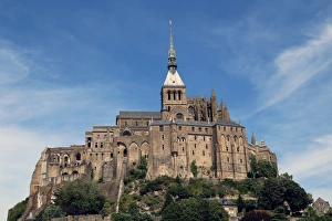 <b class=qtipBold><figcaption>Mont Saint-Michel, France</figcaption></b> Mont Saint-Michel, France
