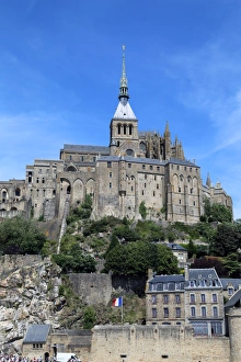 <b class=qtipBold><figcaption>Mont Saint-Michel, France</figcaption></b> Mont Saint-Michel, France