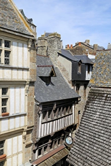 <b class=qtipBold><figcaption>Mont Saint-Michel, France</figcaption></b> Mont Saint-Michel, France
